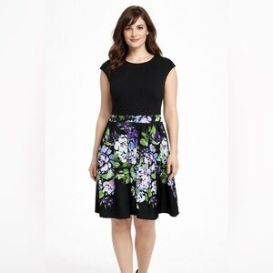 Vince Camuto Floral Fit & Flare Dress Black Purple A Line Cocktail Size 8 pocket